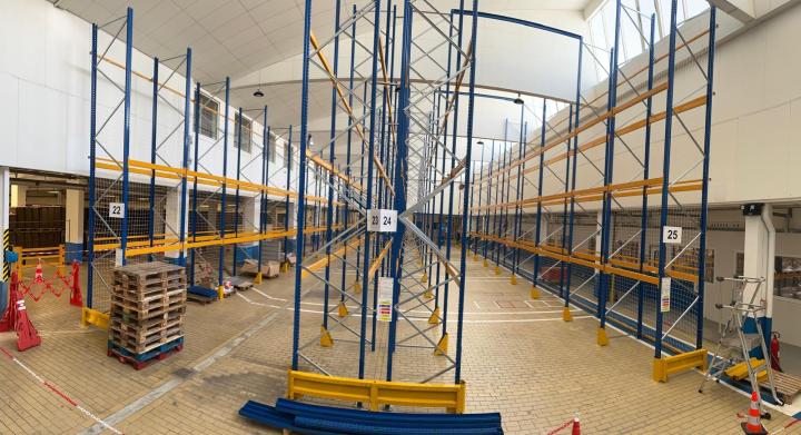 Installation de rack à palettes, France